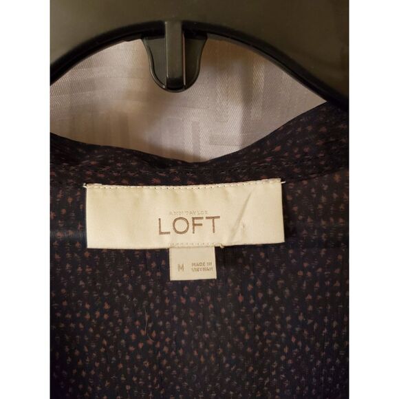 Ann Taylor Loft Blouse Womens M Navy Blue With Red Dots long sleeve - Picture 3 of 6